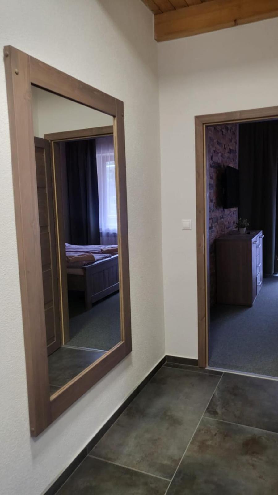 Apartmany Nizke Tatry - Krpacovo Dolna Lehota Ngoại thất bức ảnh